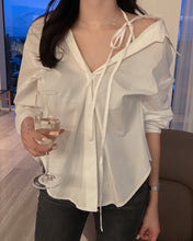 將圖片載入圖庫檢視器 Cross bean blouse